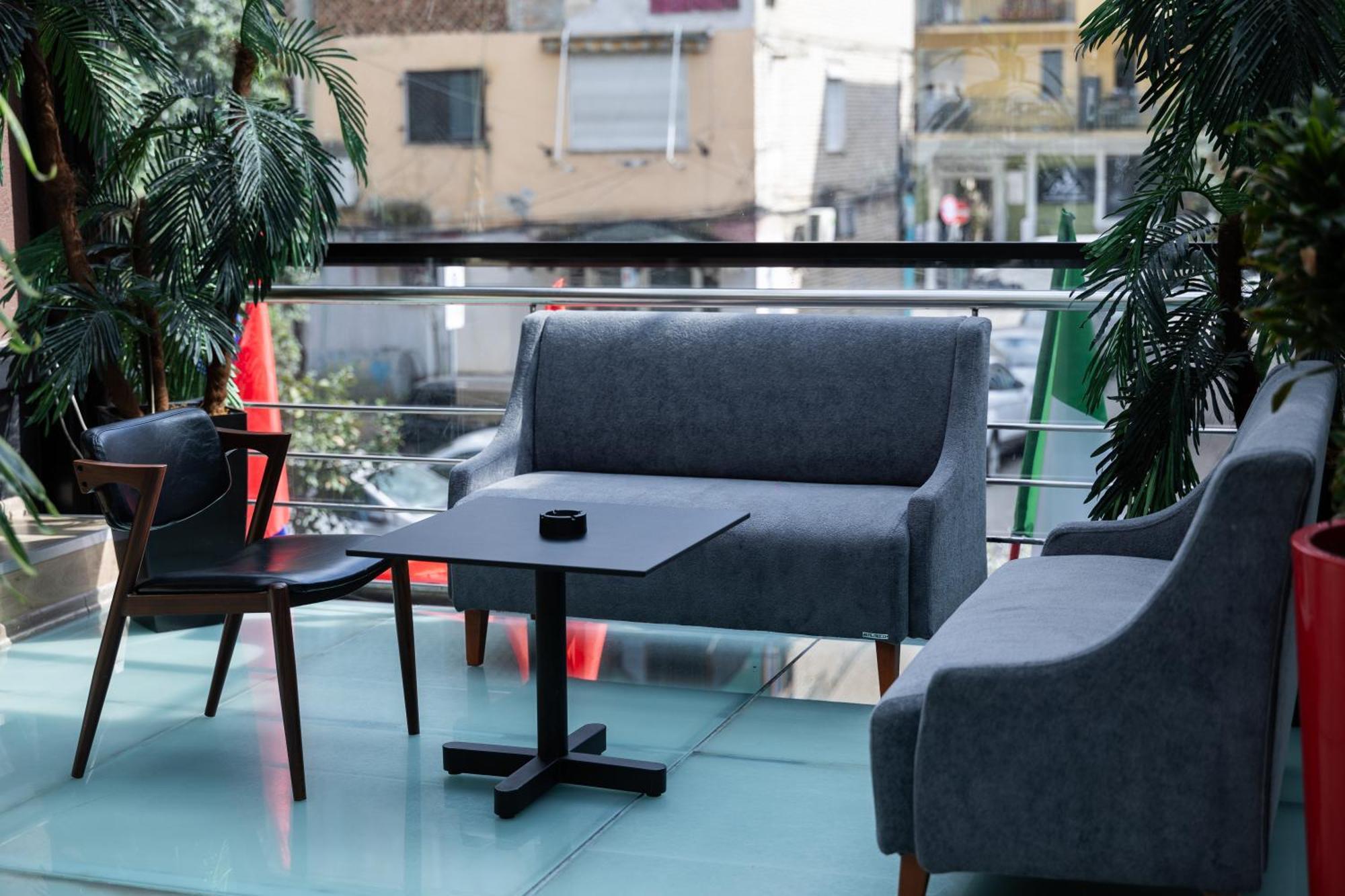 4R Colombo Hotel Tirana Exterior photo