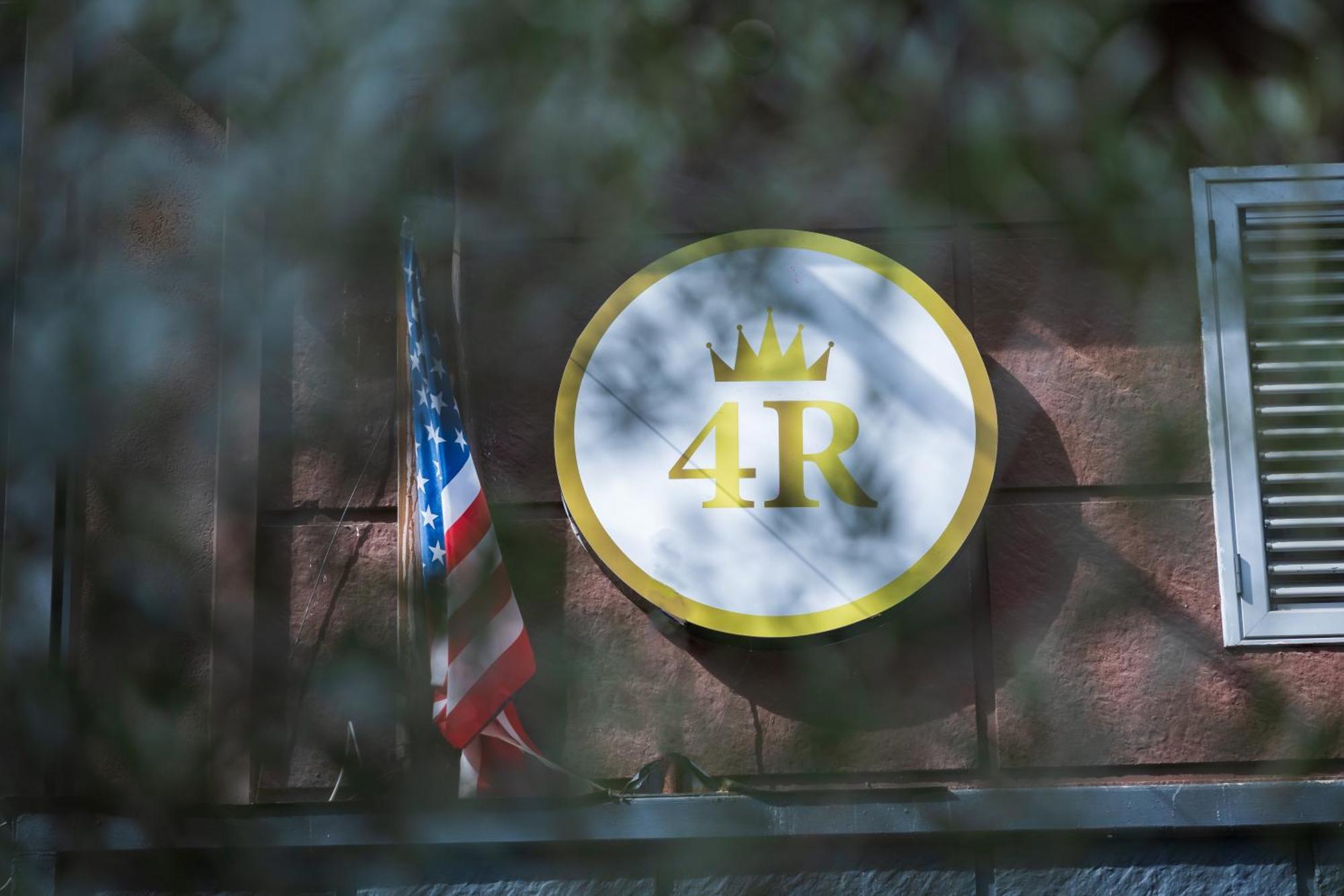 4R Colombo Hotel Tirana Exterior photo